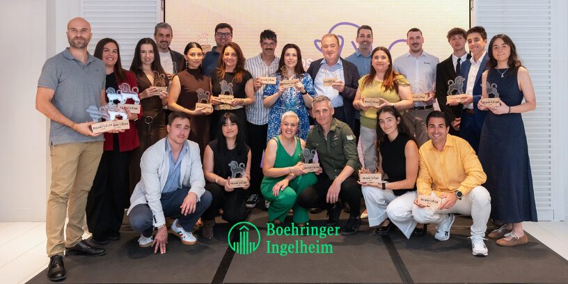 FRONTLINE® TRI-ACT reconocido como la Mejor Solución de Salud y Bienestar Animal en los Premios Mascotas 2026