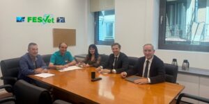 FESVET se reúne con el Grupo Parlamentario Popular para abordar la situación del sector veterinario