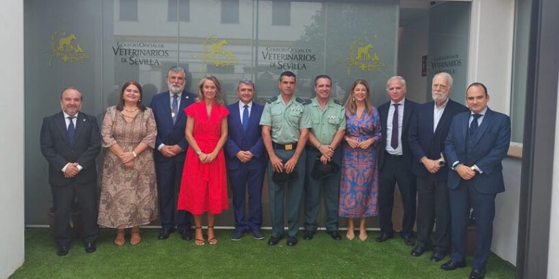 El Colegio de Veterinarios de Sevilla celebra San Francisco de Asís con su tradicional encuentro profesional