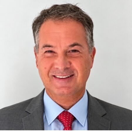 Dr. Alfredo Fernández Álvarez
